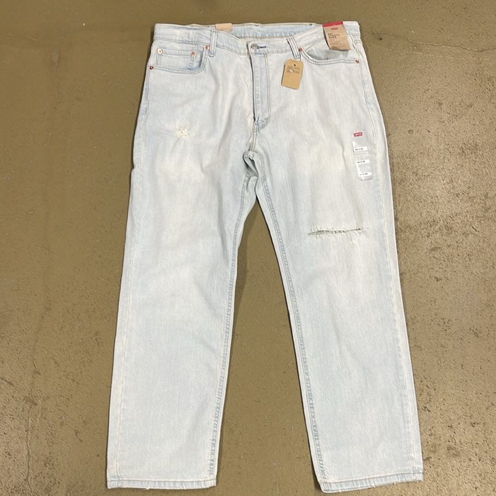 Levi’s 541 Athletic Taper Distressed Denim Jeans NWT 40x32